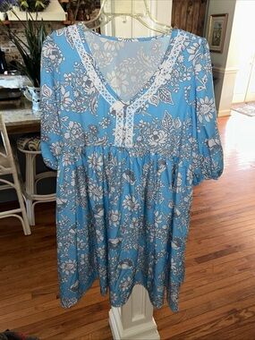 Light Blue Floral Midi Dress with Lace Trim